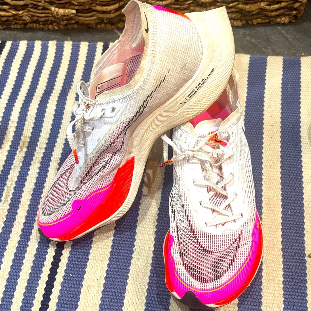 Nike ZoomX Vaporfly NEXT% 2 'Rawdacious' size 8.5W